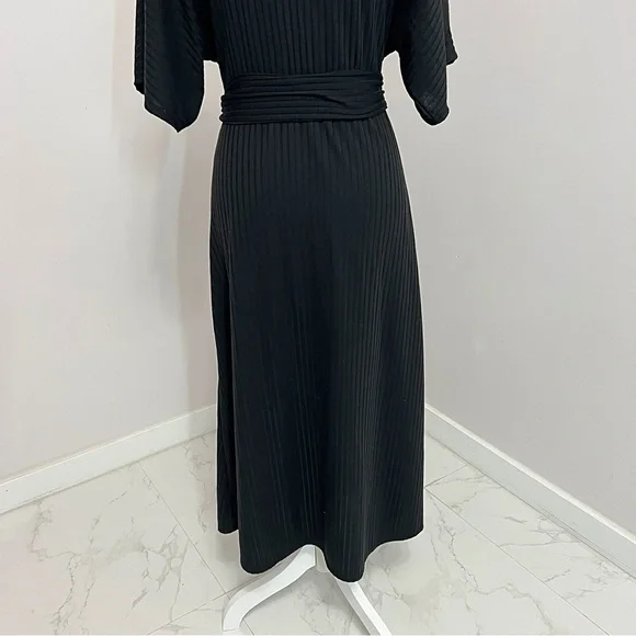 Rolla Coster Plunging Black Wrap Dress with
Flutter Sleeve Size: L - Picture 10 of 16